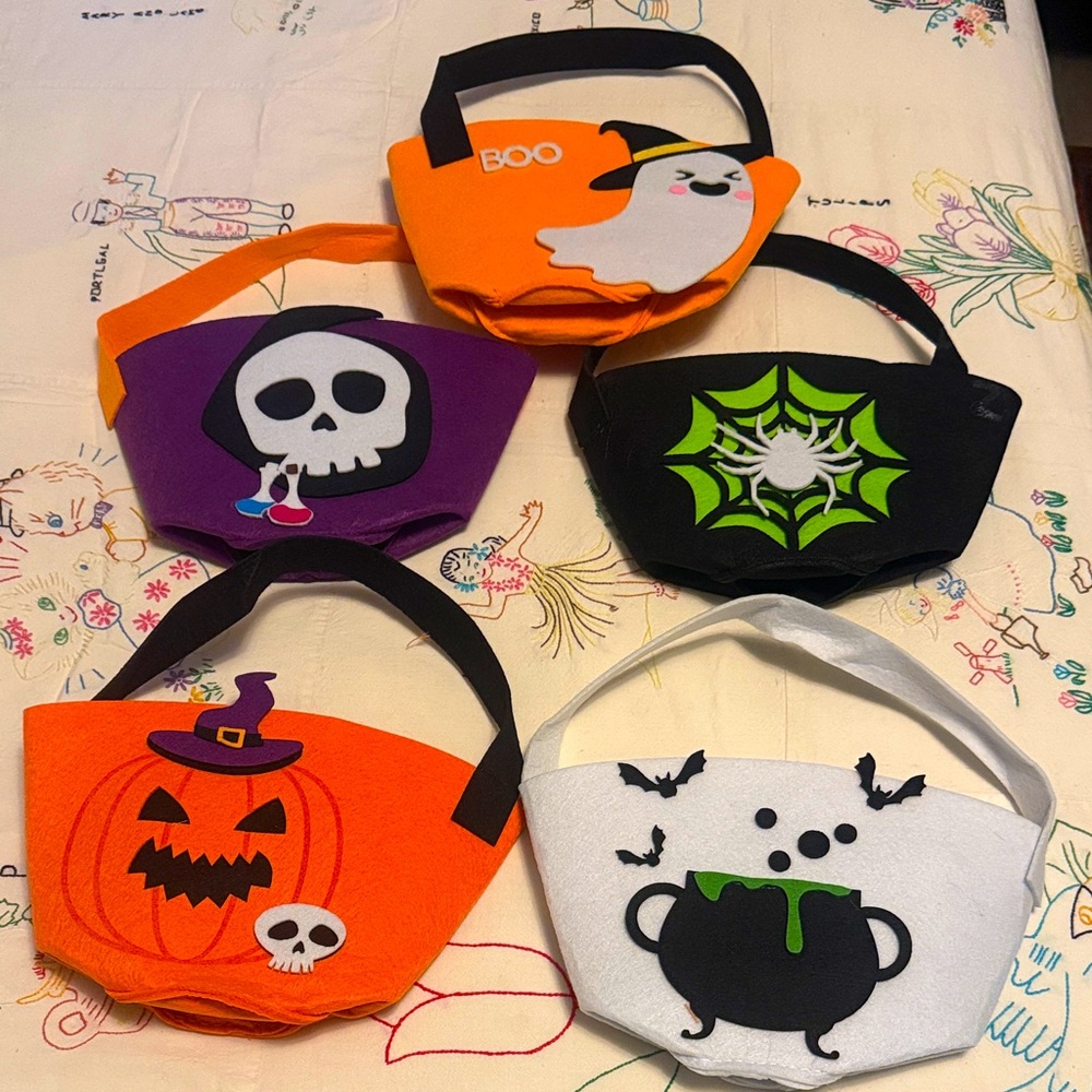 Five Never Used Felt Treat Bags